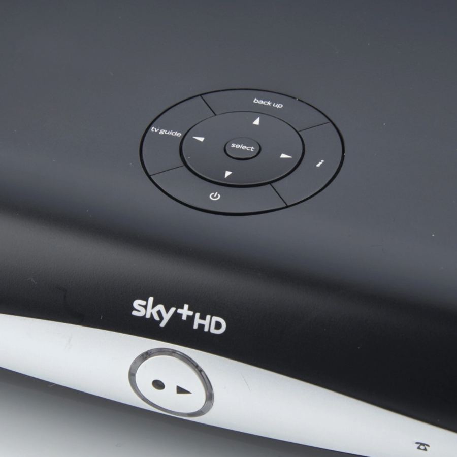 *MISSING FLAP* WIFI SKY+ PLUS HD BOX 500GB SLIMLINE RECEIVER DRX890 + NEW REMOTE – image 6