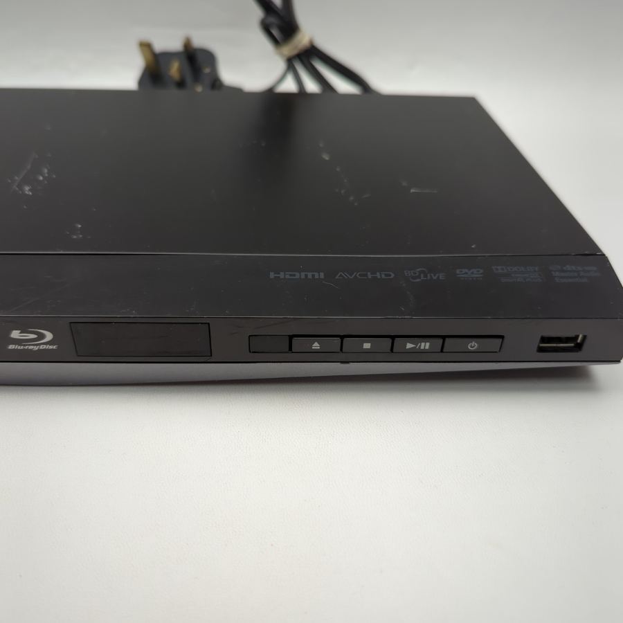 Representative photograph of the same model: TOSHIBA BDX1300 Blu-Ray & DVD Compact Small Player Remote HDMI Cable Warranty – image 7