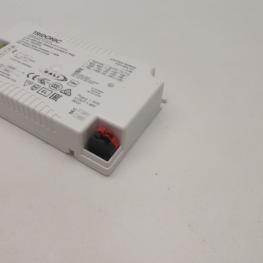 Representative photograph of the same model: Tridonic LCA 45w 500ma-1400ma LED Digital dimmable 1-100% driver 28000666 – image 3