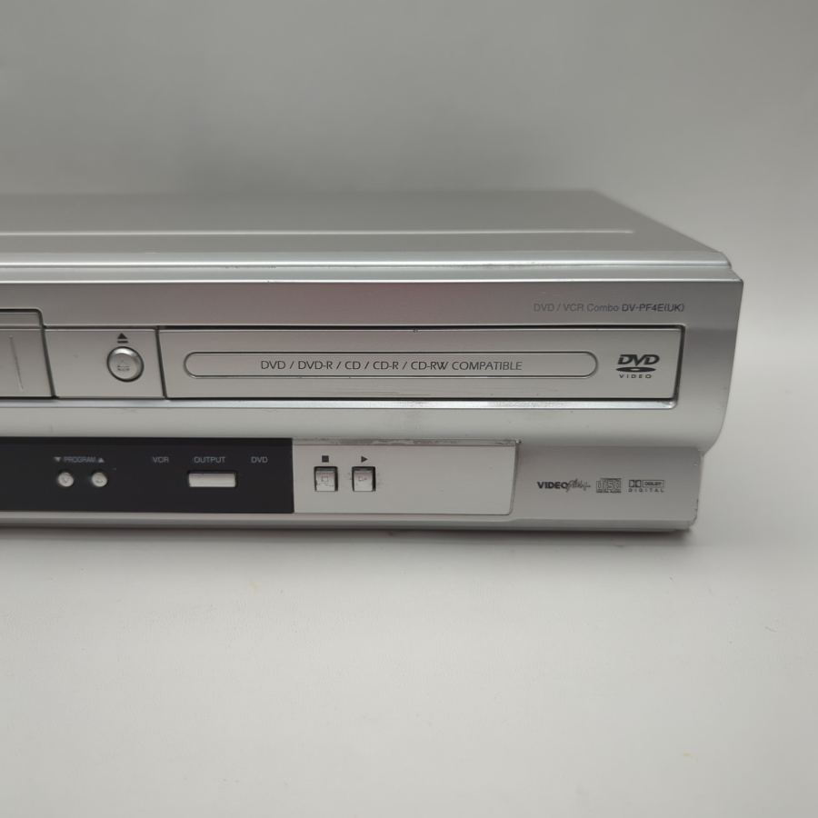 Hitachi DV-PF4EUK DVD VHS Combo Player S-video Scart Output Silver Remote – image 6