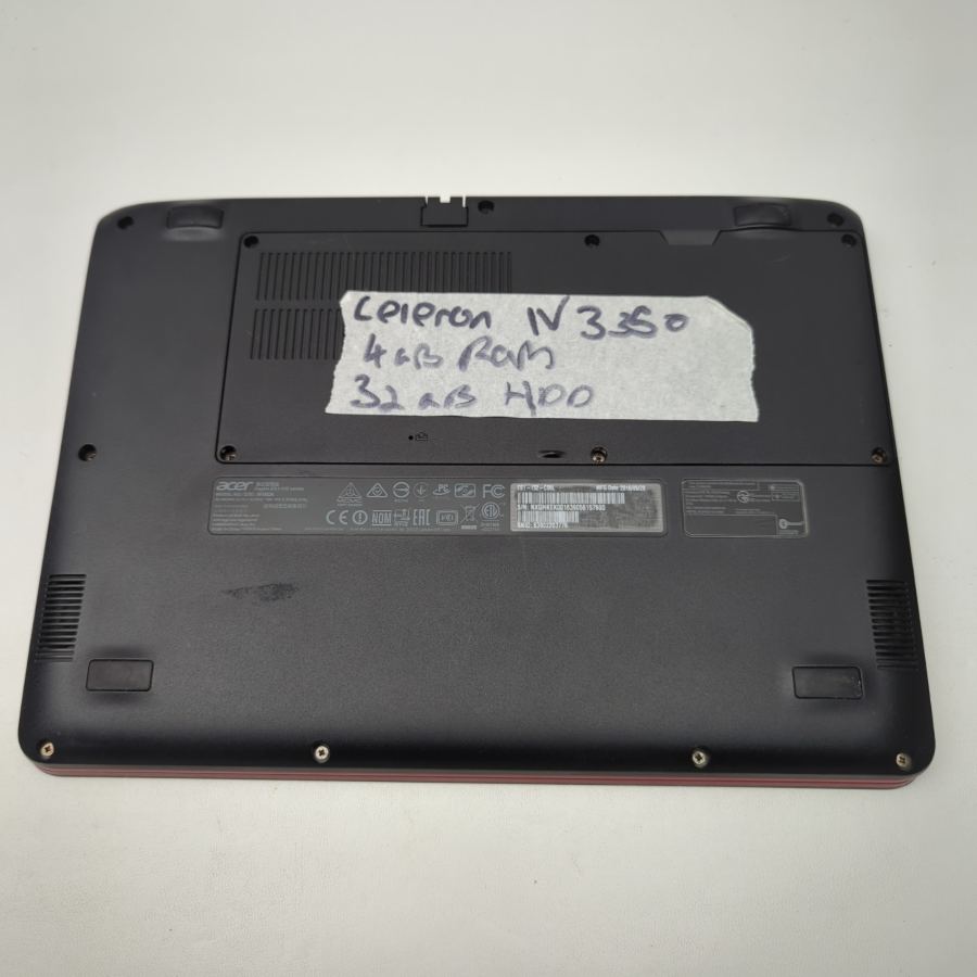 Acer Aspire ES1-132-Celeron 3350 11.6" Windows 10 32GB HDD 4GB RAM – image 9