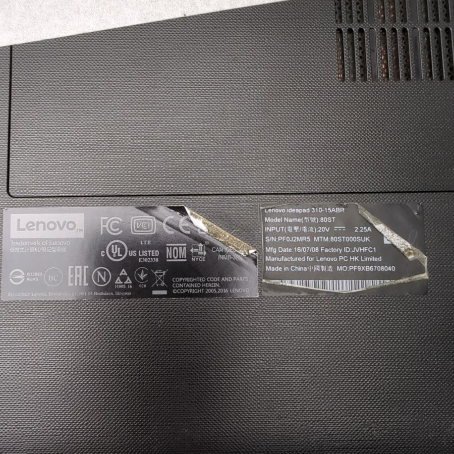 Lenovo Ideapad 310 AMD A10-9600P 8GB RAM 240GB SSD Radeon R5 White/Silver win 10 – image 6