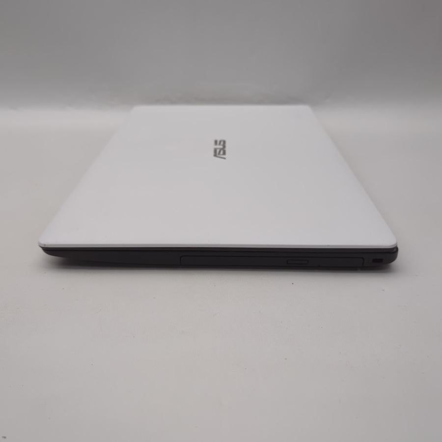White ASUS X553M Laptop Intel Celeron N2840 WIN 10 4GB RAM 240GB SSD New Battery – image 2