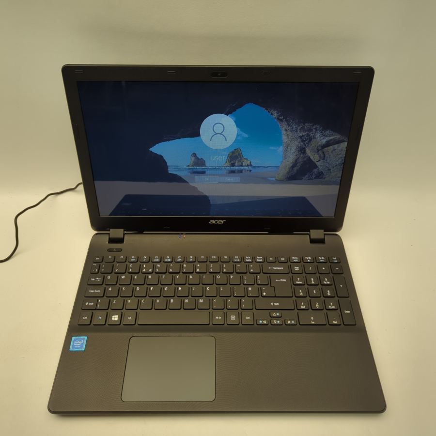 Acer Aspire ES1-531 Laptop - Intel Celeron 3050 4GB RAM 240GB SSD New Battery