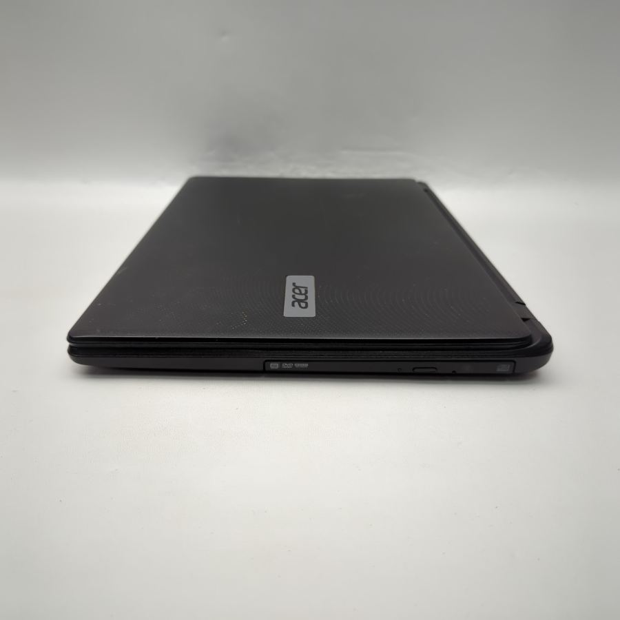 Acer Aspire ES1-512 Laptop Celeron 2840, 4GB RAM, 240 SSD, 15.6" HD Black Win 10 – image 4