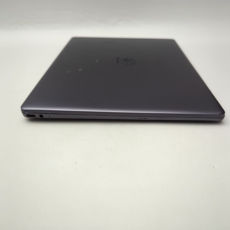 Huawei matebook 13 WRT-W29 Monterey i7-8565U 8GB Ram 512GB NVME Windows 10 – image 5