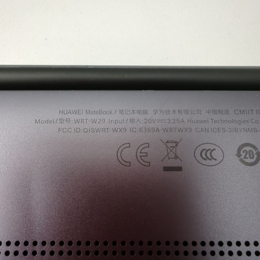 Huawei matebook 13 WRT-W29 Monterey i7-8565U 8GB Ram 512GB NVME Windows 10 – image 9