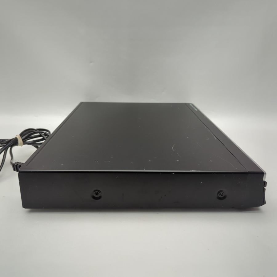 LOGIK LBD1000 Blu-ray and DVD player, HDMI, USB RCA, optical Warranty – image 10