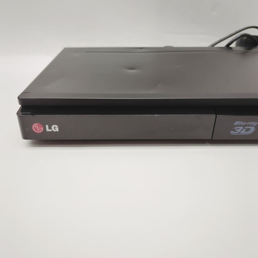 LG BP530R Smart 3D Blu-Ray Disc / DVD Player HD DIVX/1080p HDMI Cable W/ Remote – image 3