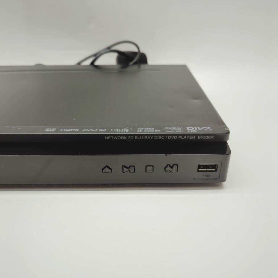LG BP530R Smart 3D Blu-Ray Disc / DVD Player HD DIVX/1080p HDMI Cable W/ Remote – image 4