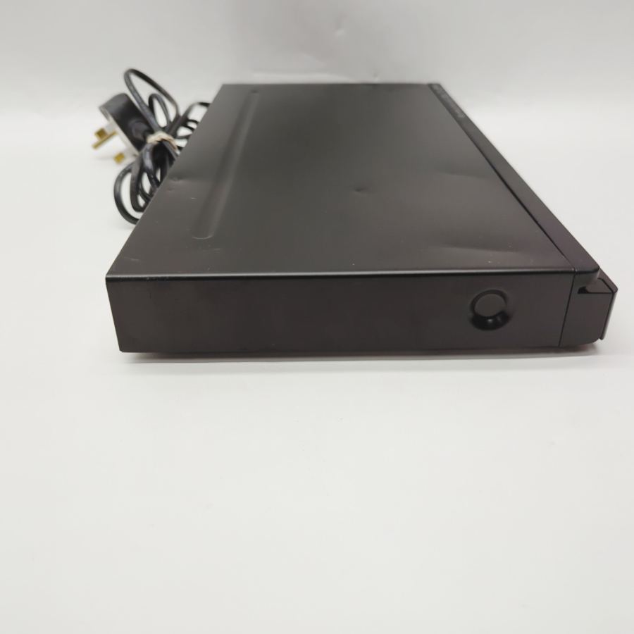 LG BP530R Smart 3D Blu-Ray Disc / DVD Player HD DIVX/1080p HDMI Cable W/ Remote – image 8