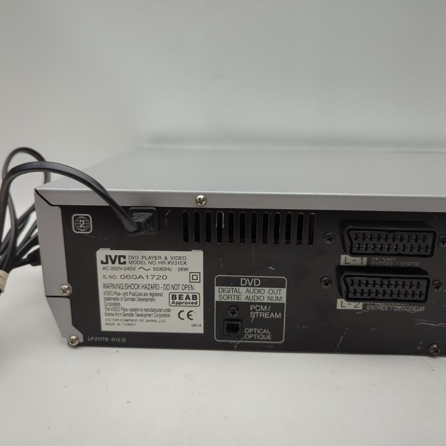 JVC DVD Player & VHS Video Cassette Recorder HR-XV31EK Tested Working Warranty – image 9