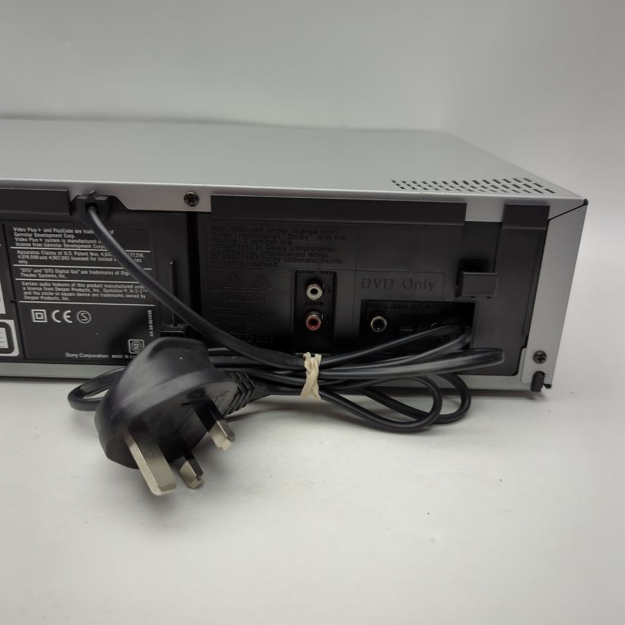 Sony SLV-D900G DVD & VHS Player Hi-Fi Stereo Video Cassette Recorder Warranty – image 10