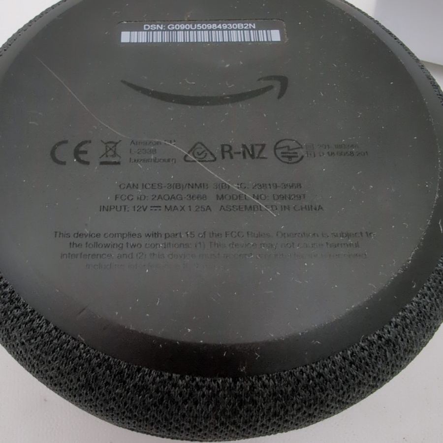 Amazon Echo Dot (3rd Generation) Smart Assistant - Charcoal – image 4