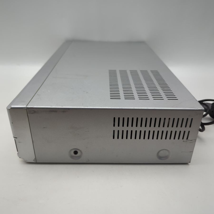 Representative photograph of the same model: DAEWOO SD-3500P Video Cassette Recorder & DVD Player Combo - Tested & Working – image 8