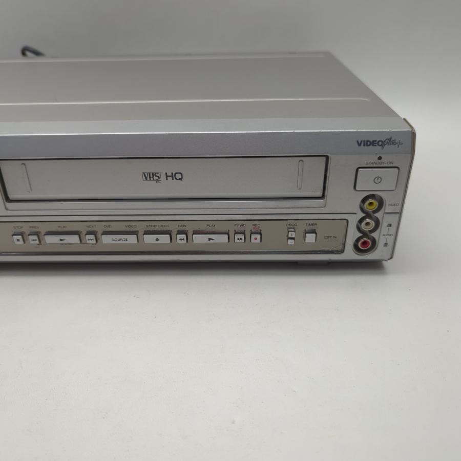 Representative photograph of the same model: Philips DVD 740VR DVD Player & VHS VCR Recorder Remote Warranty 4 Head – image 5