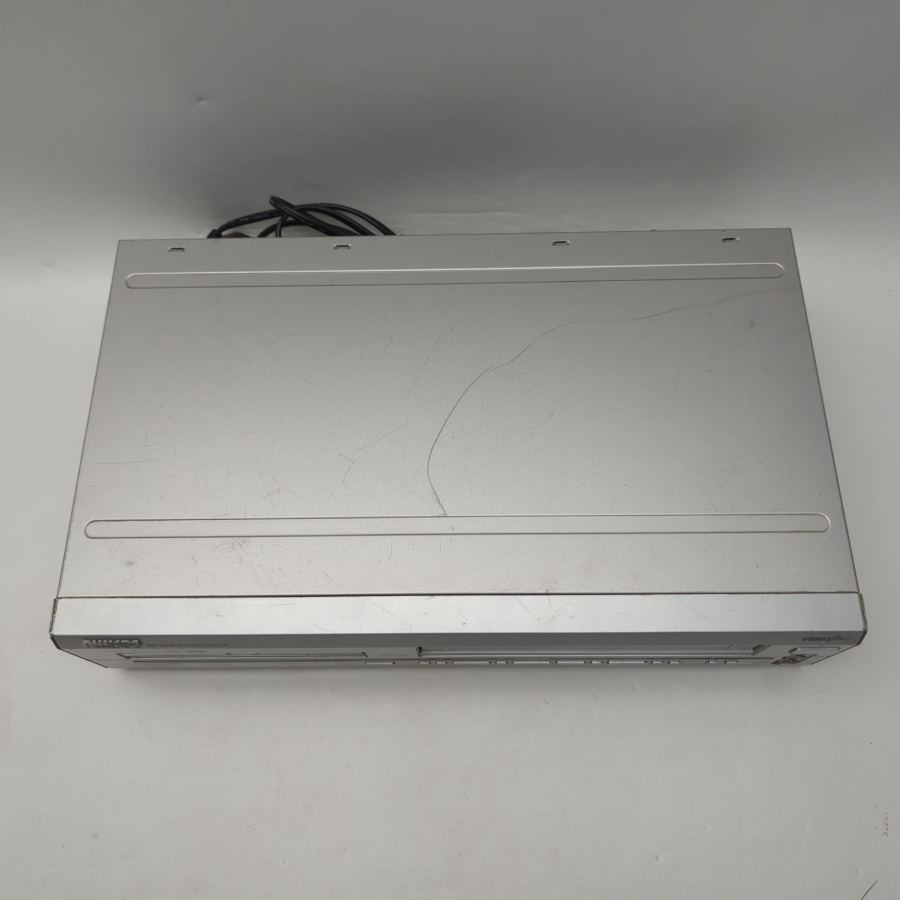 Representative photograph of the same model: Philips DVD 740VR DVD Player & VHS VCR Recorder Remote Warranty 4 Head – image 6