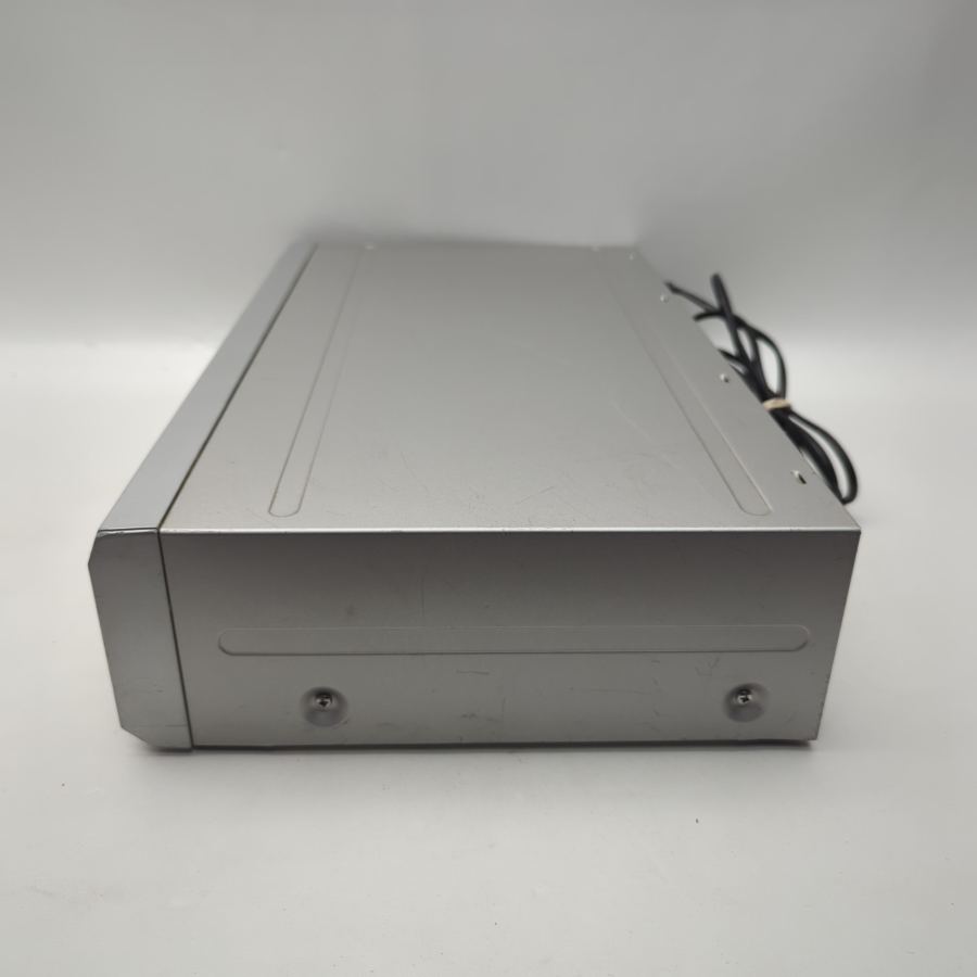 Representative photograph of the same model: Philips DVD 740VR DVD Player & VHS VCR Recorder Remote Warranty 4 Head – image 7