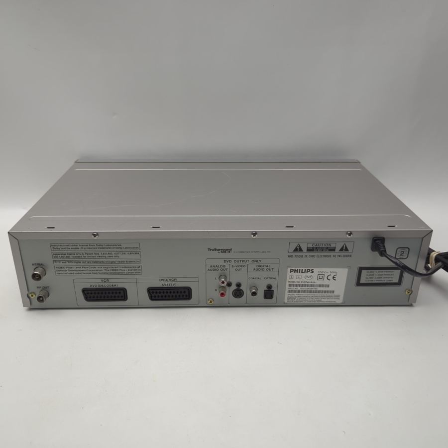 Representative photograph of the same model: Philips DVD 740VR DVD Player & VHS VCR Recorder Remote Warranty 4 Head – image 8