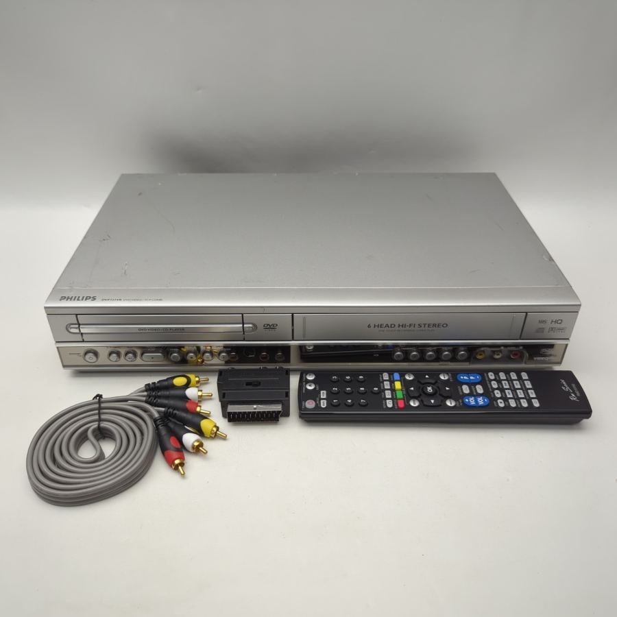 Representative photograph of the same model: Philips DVP721VR DVD Video / VCR Comb 6 Head Hifi stereo Tested Working Remote – image 2