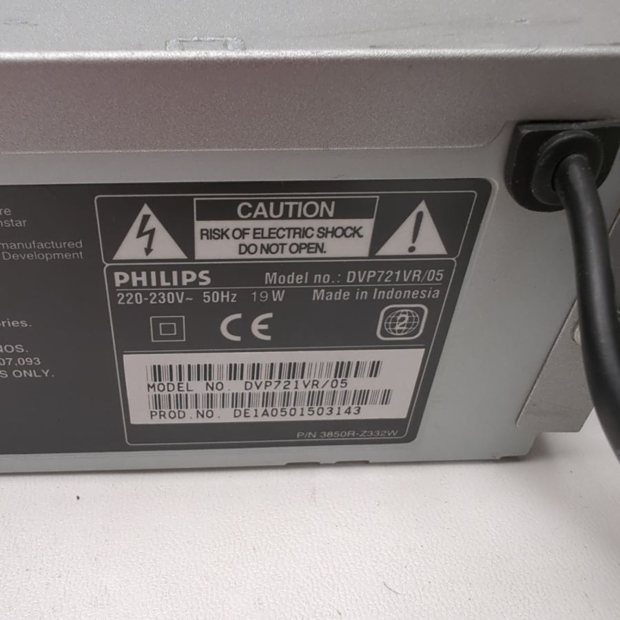 Representative photograph of the same model: Philips DVP721VR DVD Video / VCR Comb 6 Head Hifi stereo Tested Working Remote – image 7