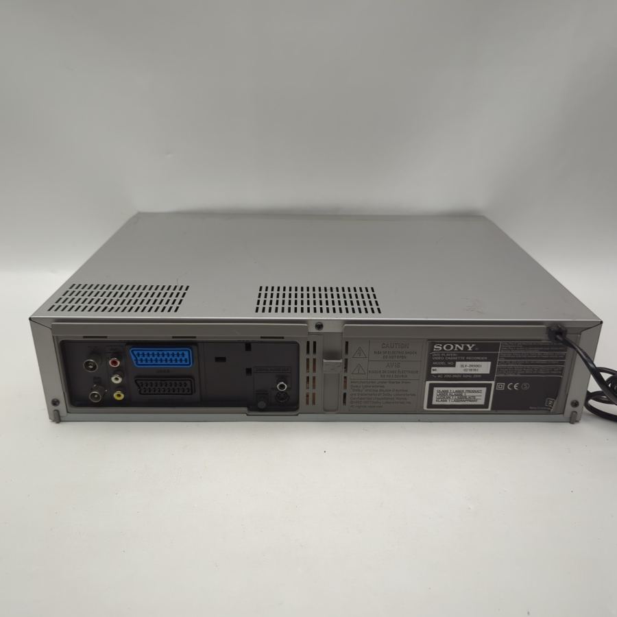 Sony DVD Player / Video Cassette Recorder SLV-D950 Cables & Remote Warranty – image 8