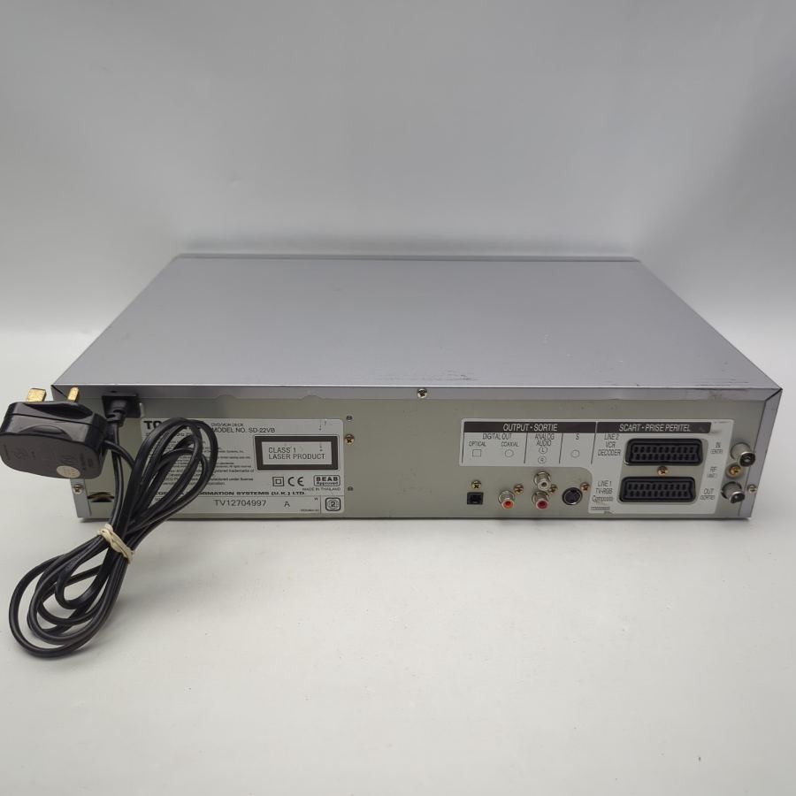 Toshiba SD-22VB DVD VHS Player Video Cassette Recorder Combo Silver remote – image 8