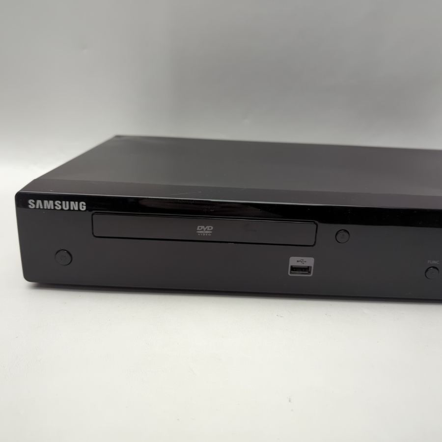 Samsung HT-TZ222 DVD Player Black HDMI for Home Cinema System crack front – image 2
