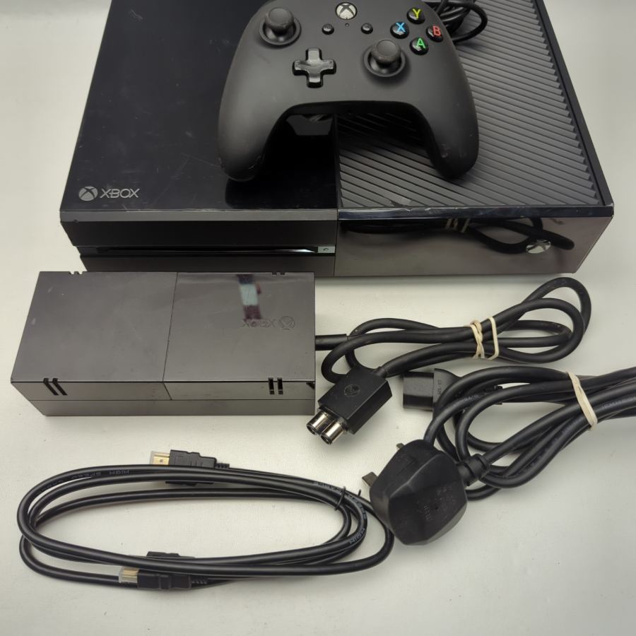 Microsoft Xbox One - 500GB - Black Gaming Console Wired Controller – image 3