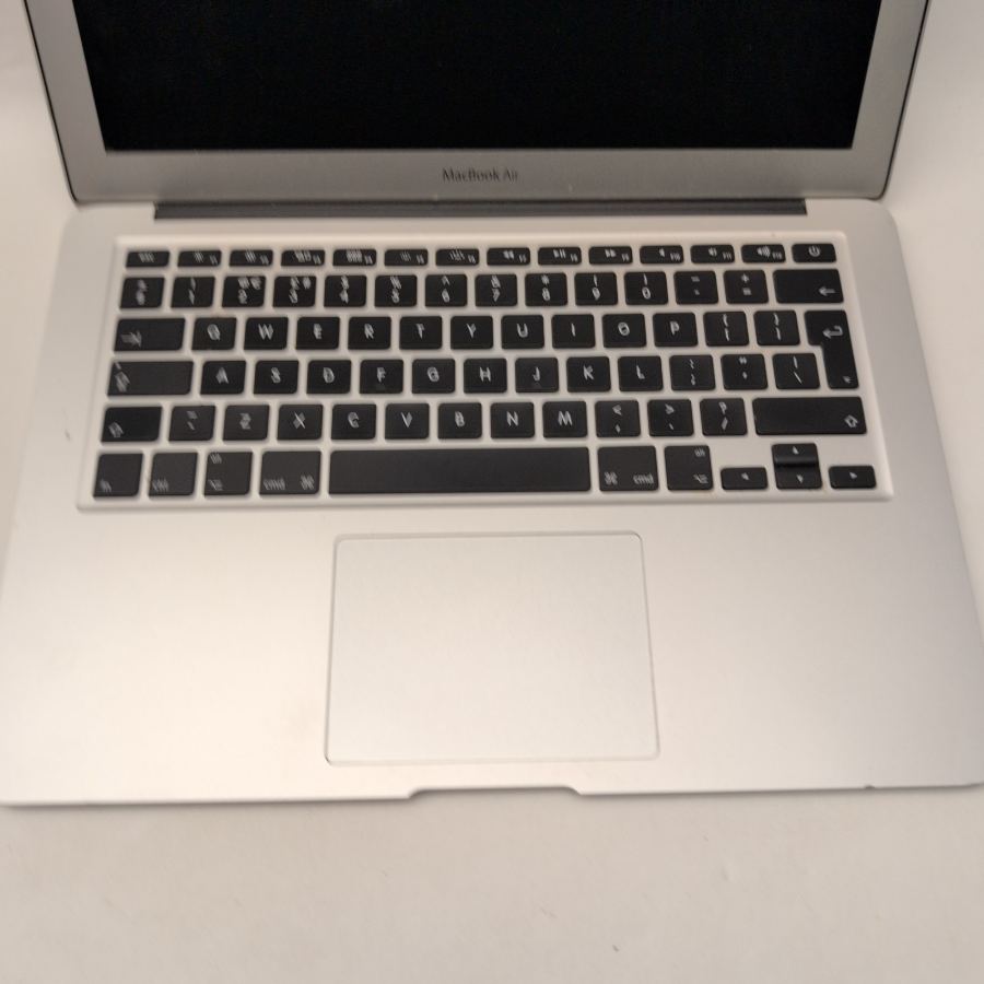 Apple MacBook Air 13-inch A1466 2015, Intel Core i5, 4GB RAM, 128GB SSD. OSX – image 3