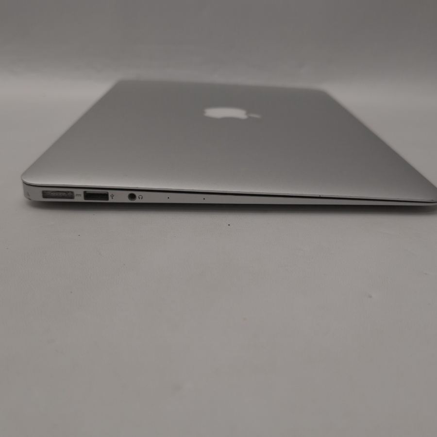 Apple MacBook Air 13-inch A1466 2015, Intel Core i5, 4GB RAM, 128GB SSD. OSX – image 7