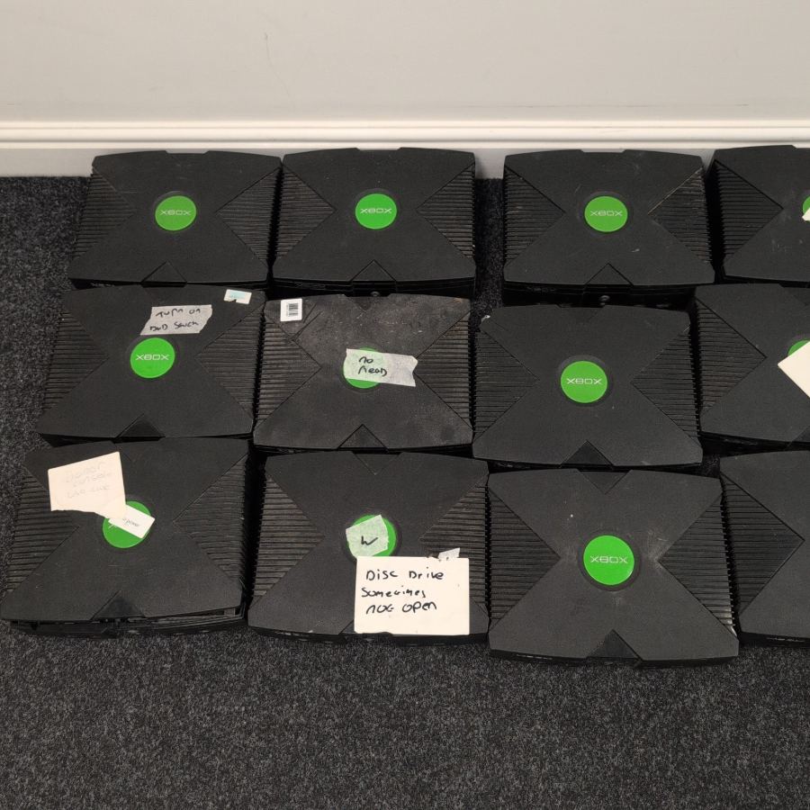 Faulty 17 x Microsoft Xbox Original Console Black - Spares & Repairs – image 9