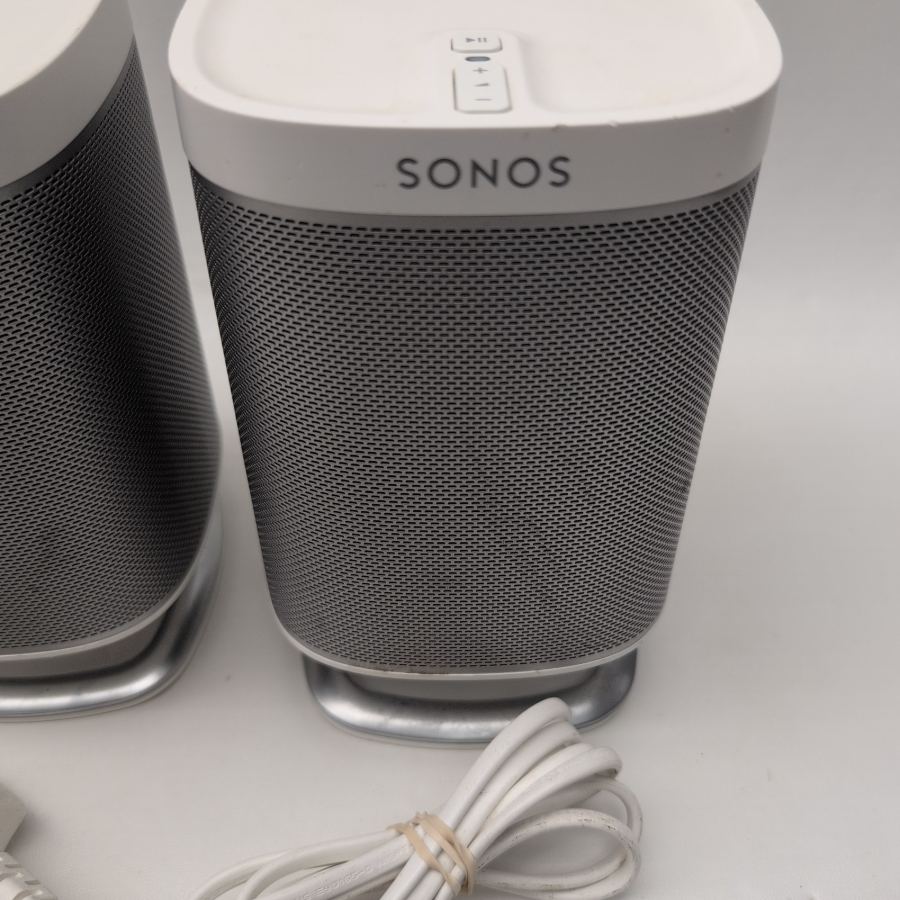 2 x Sonos Play:1 Compact Wireless Smart Speaker White Play.1 with metal stand – image 4