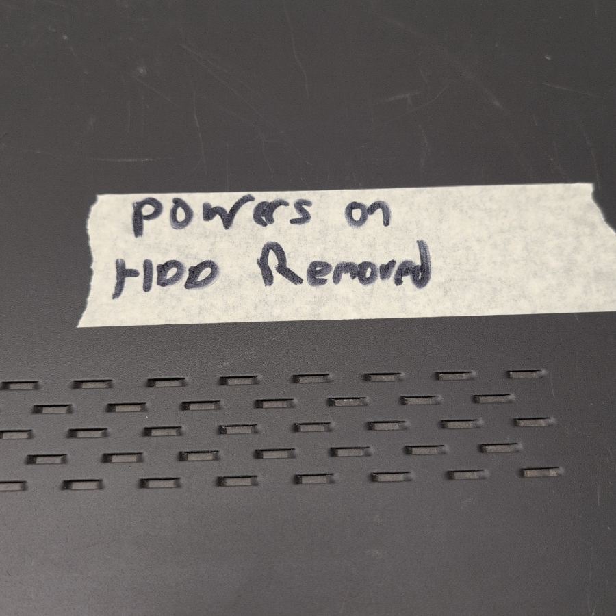 Hikvision DS-7608NI-E2/8P/A Network Video Recorder no HDD power tested – image 4