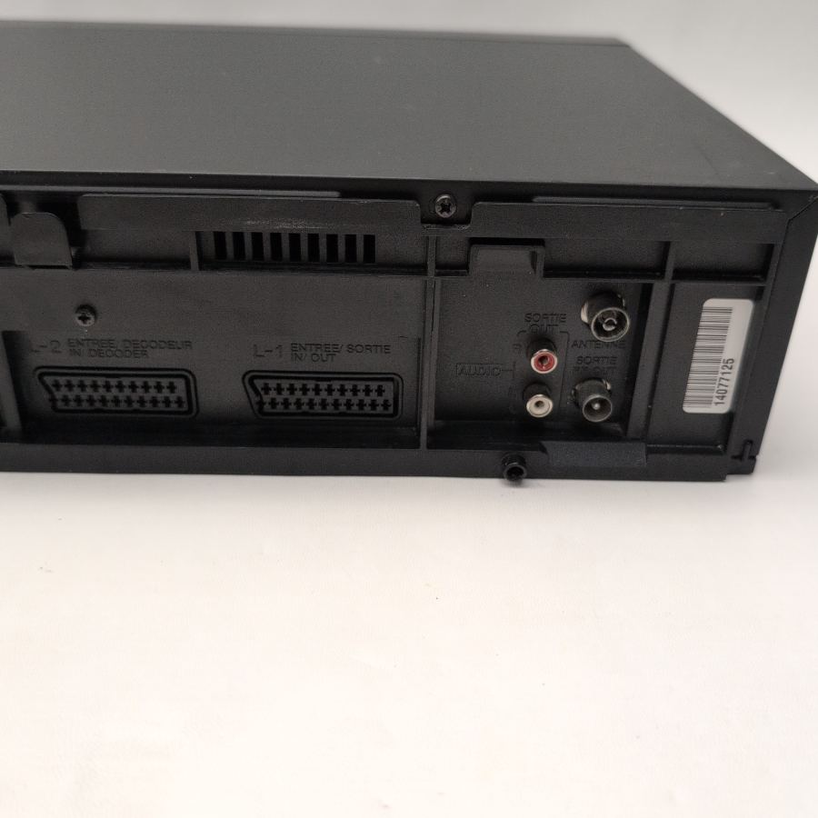 JVC HR-S5956EK S-VHS ET VCR VHS Player NTSC & PAL, Long Play Remote – image 7