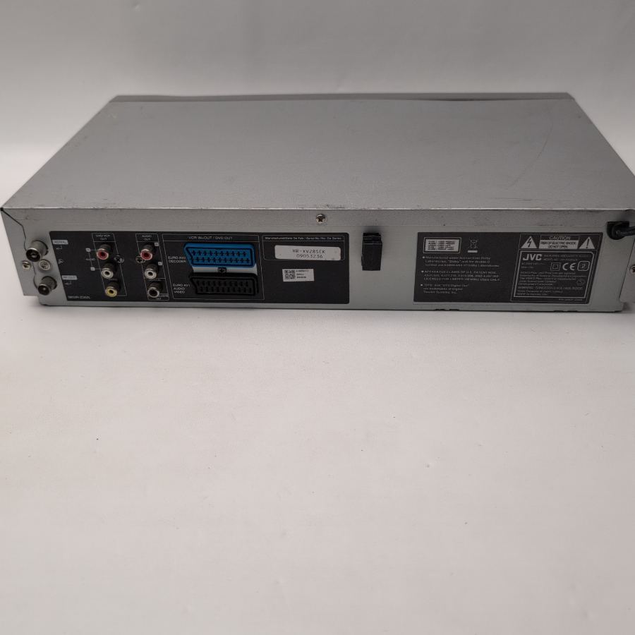 JVC HR-XV28 Combo DVD Player & VHS VCR Video Cassette Player duel deck working – image 3