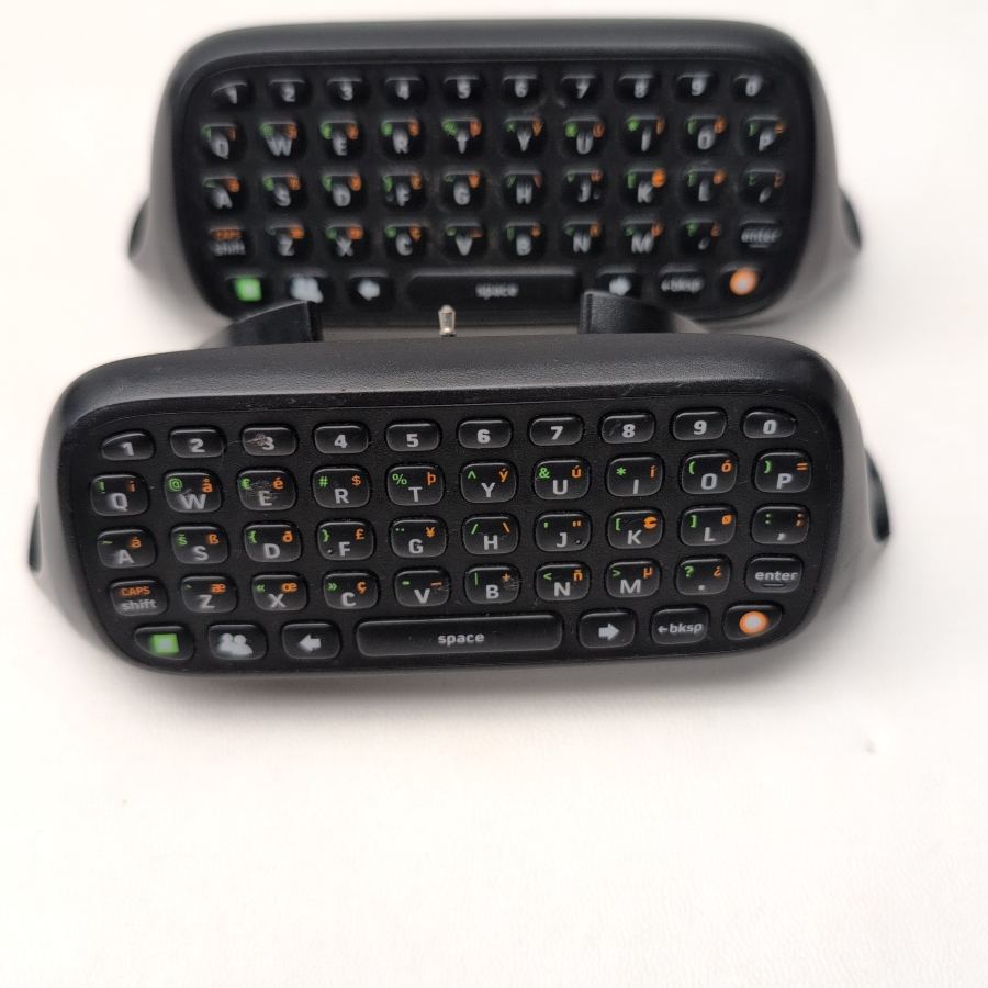 2x Official Microsoft Xbox 360 Chatpad / Messenger Keyboard - black – image 2