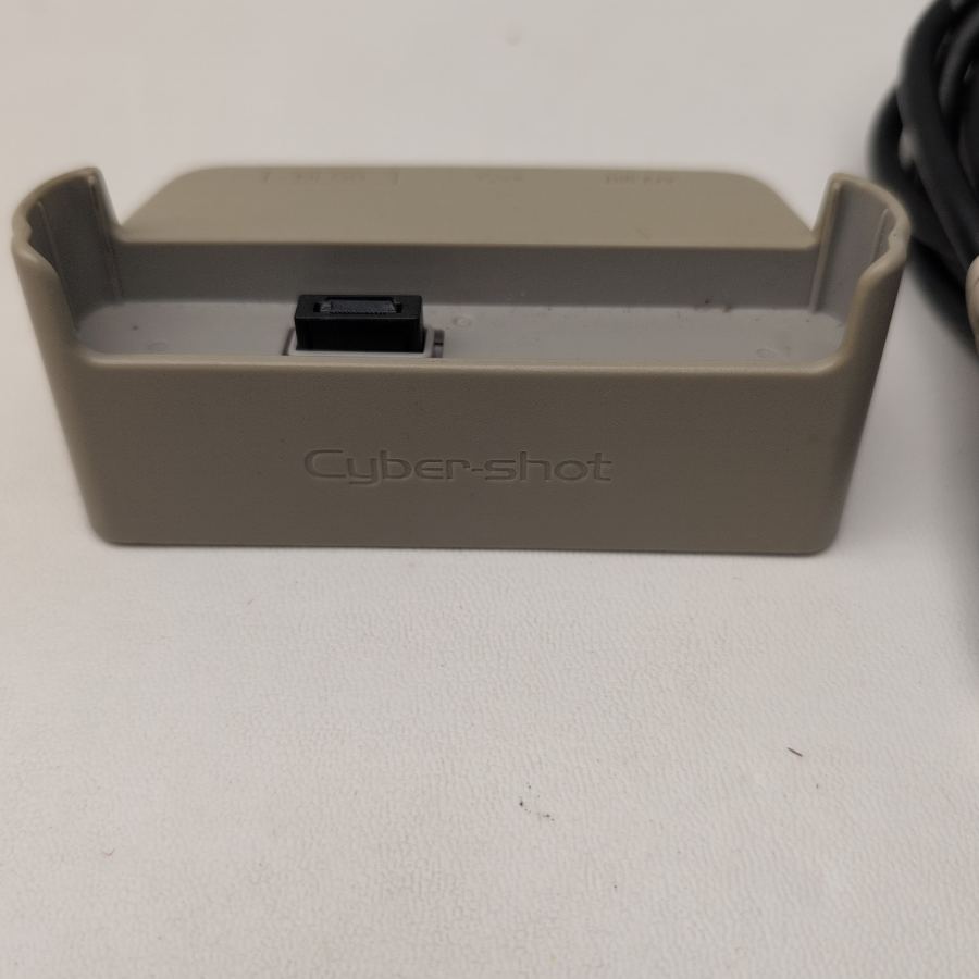 Genuine Sony CyberShot UC-TA Stand Cradle for CyberShot DSC-T1 + cable – image 2