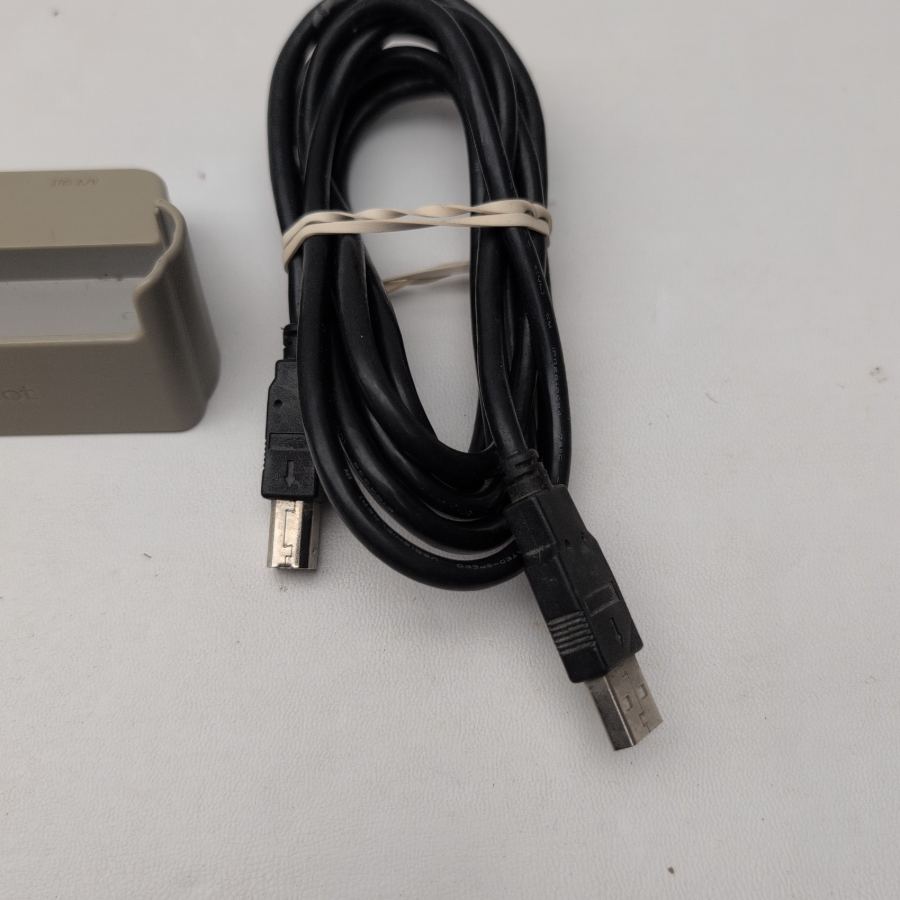 Genuine Sony CyberShot UC-TA Stand Cradle for CyberShot DSC-T1 + cable – image 3
