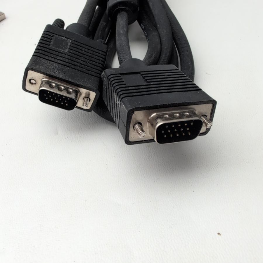 StarTech USB 2.0 to VGA Adapter, USB to VGA Monitor Converter for Windows, 10... – image 3
